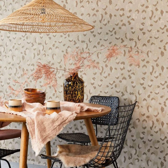 Eijffinger|Sand beige leopard skin wallpaper|Skin Imitation