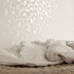 Khroma|Grey animal skin Wallpaper with mottled texture|Skin Imitation