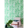 Khroma|Papel Pintado tropical hojas de palmeras verdes con un sutil y moderno brillo|Papel Pintado