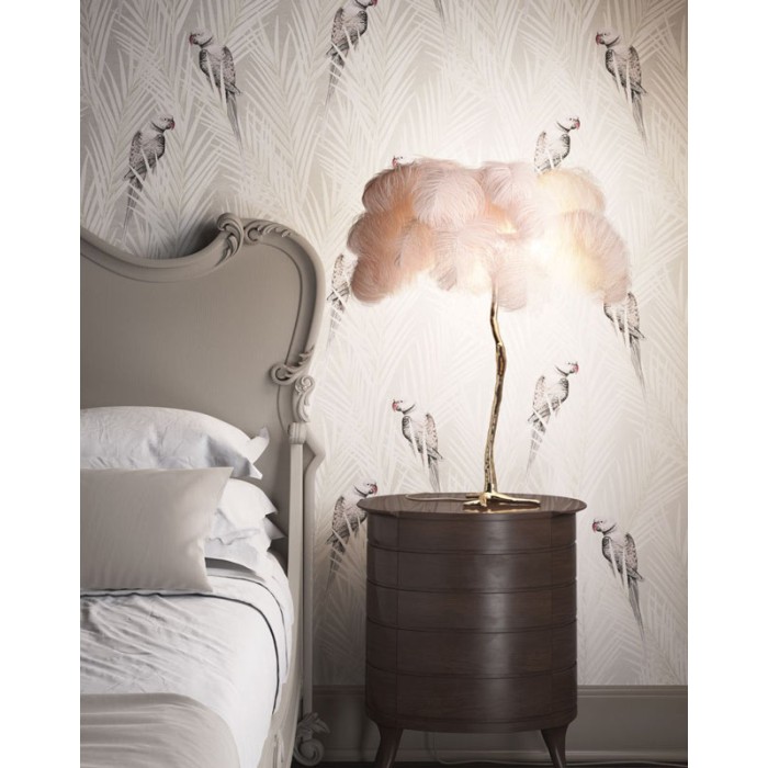 Papeldecor|Parrot wallpaper with an elegant tropical print featuring beige and white palm trees|Wallpaper