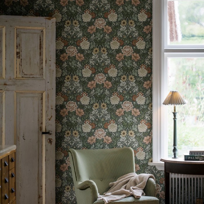 Borastapeter|Wallpaper black floral dahlias|Scandinavian