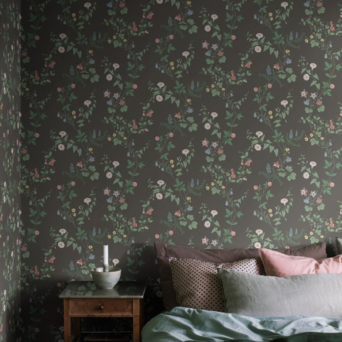 Borastapeter|Wallpaper black small flowers romantic floral|Wallpaper