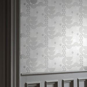 Architects Paper|Rankende Blumentapete graue Triebe und orange Blumen|Tapeten 2