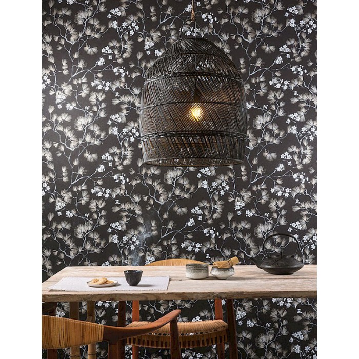 Khroma|Papel Pintado cerezo japonés en flor sobre fondo negro|Papel Pintado