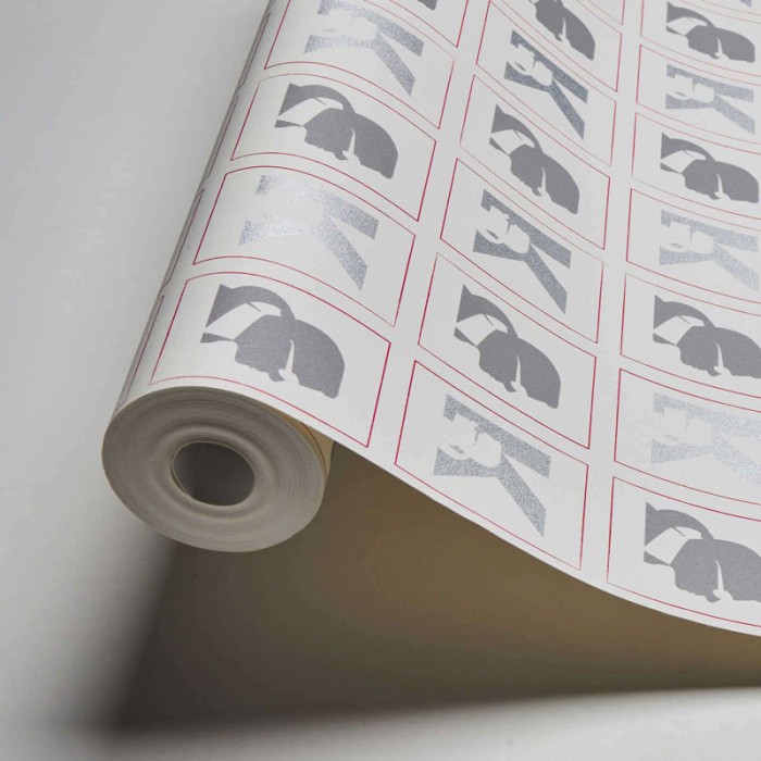 As Creation|Papier Peint logos Karl Lagerfeld blanc gris et rouge|Figuratif