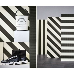 Casadeco|Beige English-style striped wallpaper|Stripes 2