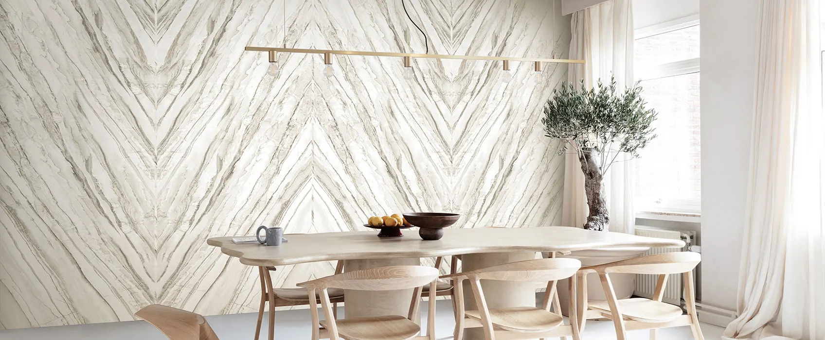 Ambiente decorado con papel pintado de dise&ntilde;o exclusivo